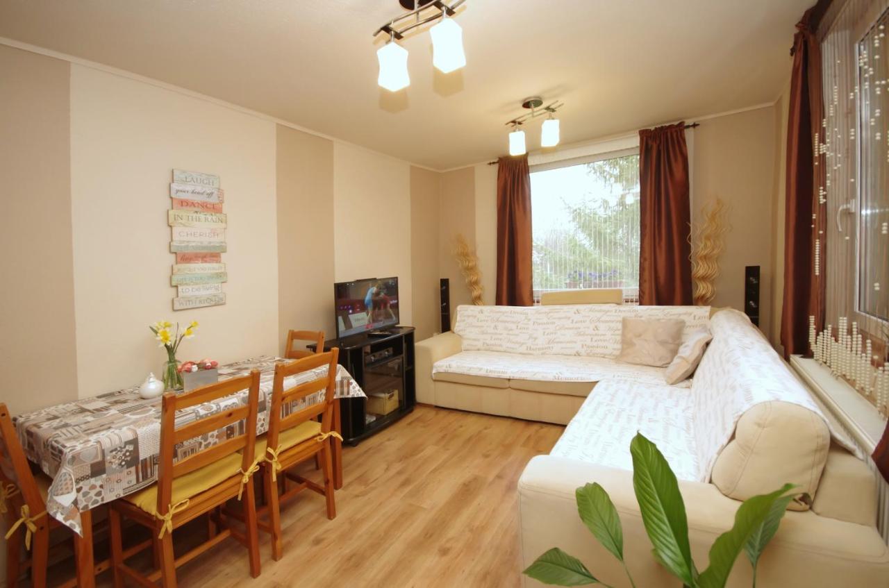 Bodza Apartman Gyula Ngoại thất bức ảnh