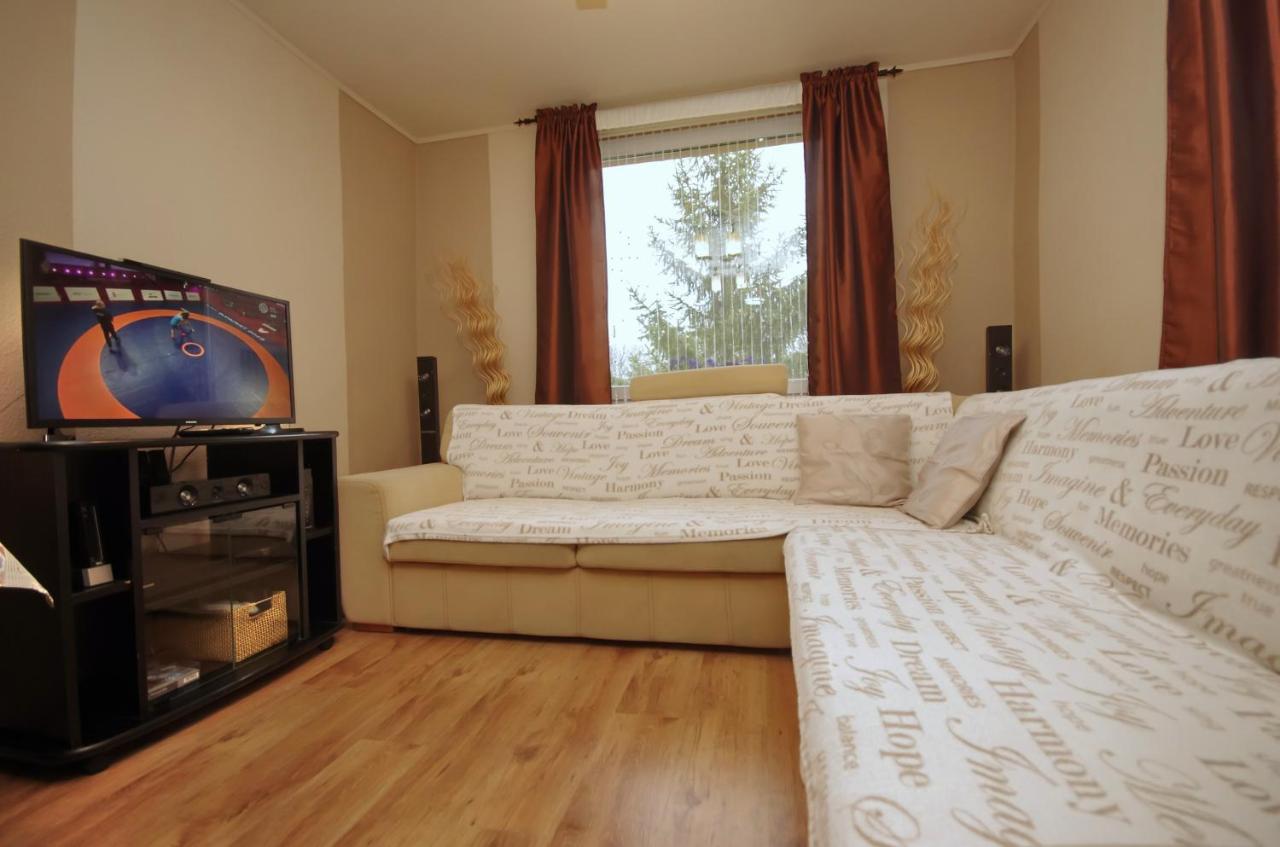 Bodza Apartman Gyula Ngoại thất bức ảnh
